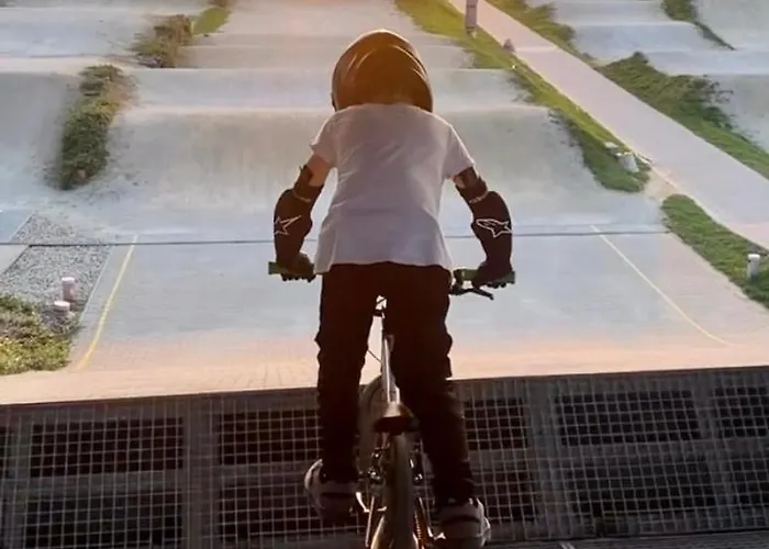 Дом отдыха By The Jizera River *